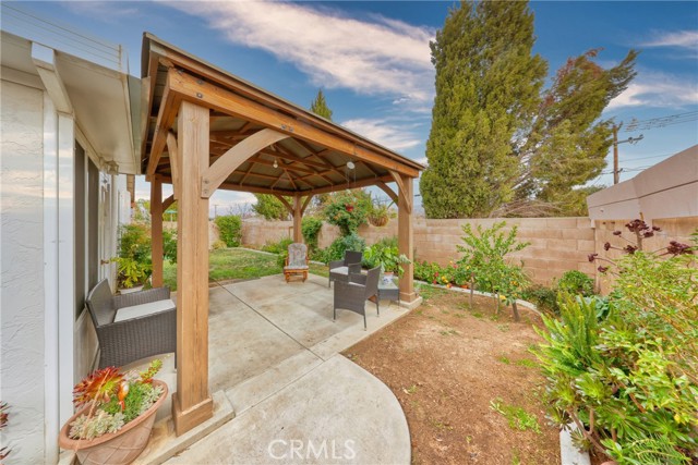 Detail Gallery Image 32 of 40 For 34291 Viewpoint Ct, Yucaipa,  CA 92399 - 4 Beds | 2 Baths