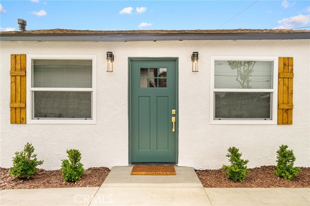 Detail Gallery Image 3 of 27 For 13016 Rainier, Whittier,  CA 90605 - 2 Beds | 1 Baths