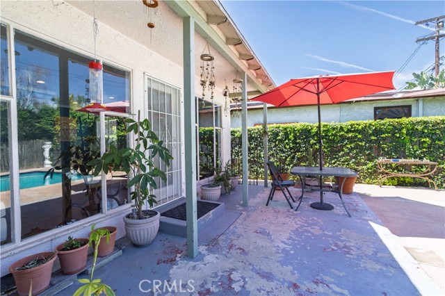 Detail Gallery Image 27 of 35 For 17101 Gault, Lake Balboa,  CA 91406 - 3 Beds | 2 Baths