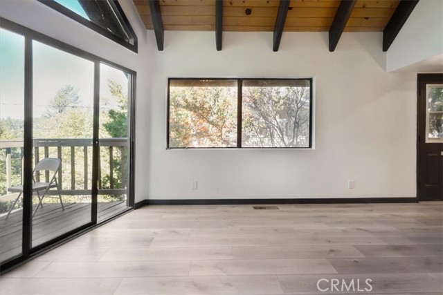 Detail Gallery Image 42 of 50 For 695 Grass Valley Rd, Lake Arrowhead,  CA 92352 - 3 Beds | 2 Baths