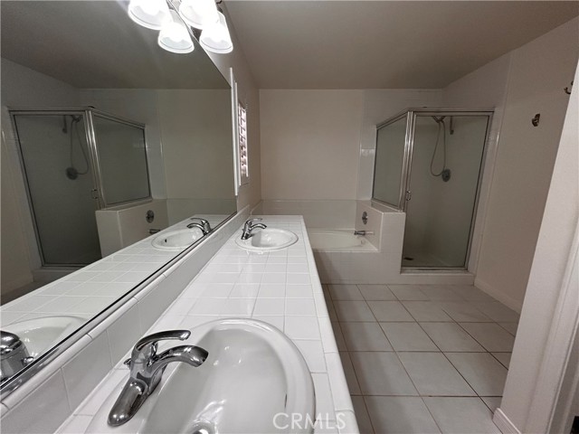 Detail Gallery Image 19 of 27 For 3662 Pirate Cir, Huntington Beach,  CA 92649 - 3 Beds | 3 Baths