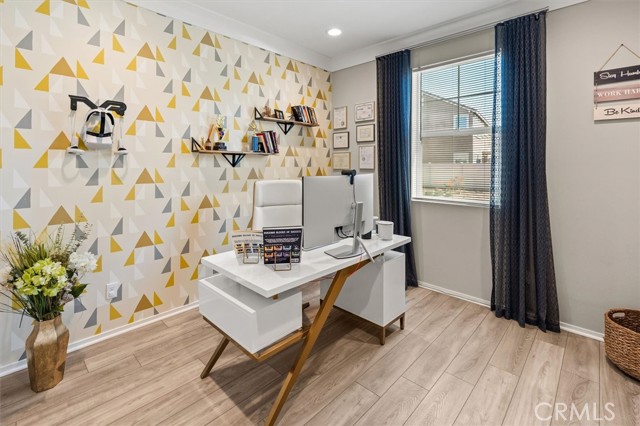 Detail Gallery Image 14 of 63 For 18262 Astro Ct, Saugus,  CA 91350 - 4 Beds | 3 Baths