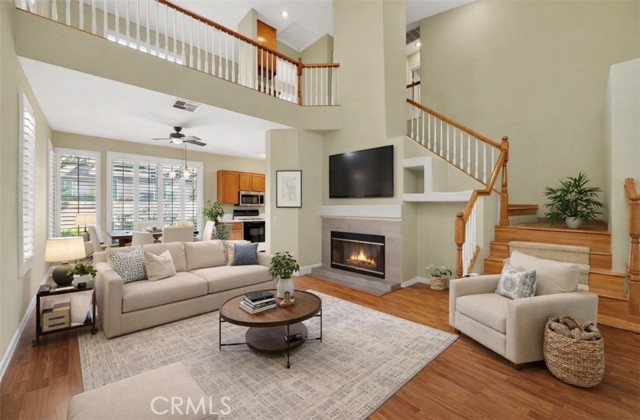 Detail Gallery Image 4 of 27 For 1232 Paseo Azul, Corona,  CA 92879 - 2 Beds | 2/1 Baths