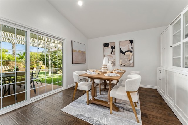 Detail Gallery Image 3 of 28 For 223 Raspberry, Anaheim Hills,  CA 92808 - 3 Beds | 2 Baths