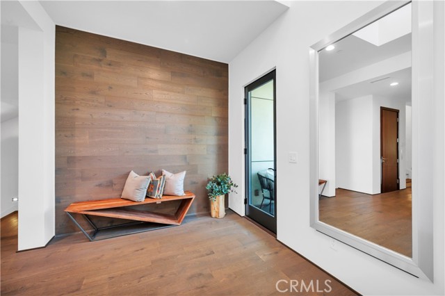 332 Avenue E, Redondo Beach, California 90277, 5 Bedrooms Bedrooms, ,6 BathroomsBathrooms,Residential,For Sale,Avenue E,SB26070979