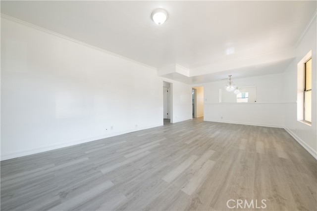 419 W Martinshire, Carson CA: https://media.crmls.org/medias/6c83639b-eaa9-49b1-9522-93c6b489831f.jpg