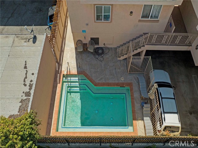 Detail Gallery Image 32 of 38 For 5242 Vesper #7,  Sherman Oaks,  CA 91411 - 3 Beds | 3 Baths