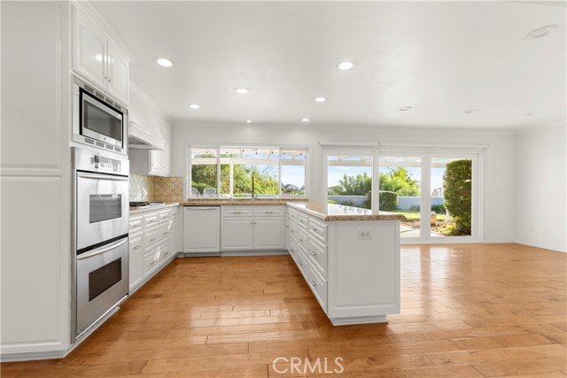 Detail Gallery Image 7 of 37 For 6528 Madeline Cove, Rancho Palos Verdes,  CA 90275 - 4 Beds | 2/1 Baths