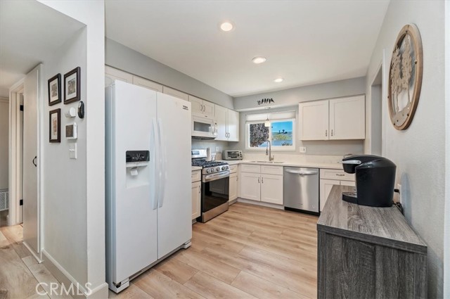 Detail Gallery Image 12 of 40 For 26451 Ridgemoor Rd, Menifee,  CA 92586 - 2 Beds | 1 Baths