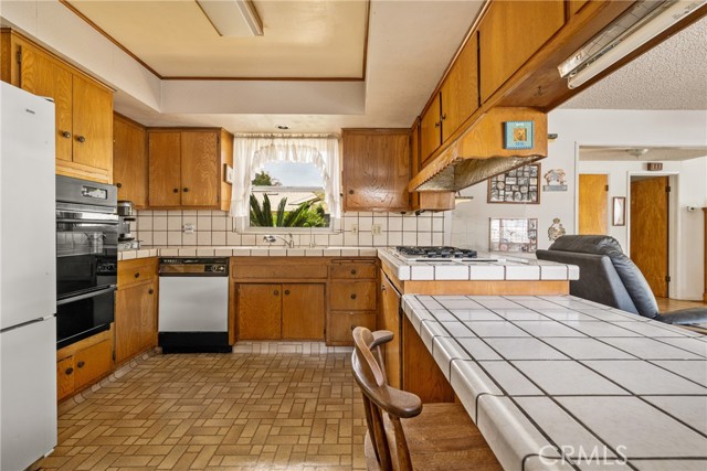 Detail Gallery Image 16 of 48 For 543 N Century Dr, Anaheim,  CA 92805 - 3 Beds | 2 Baths