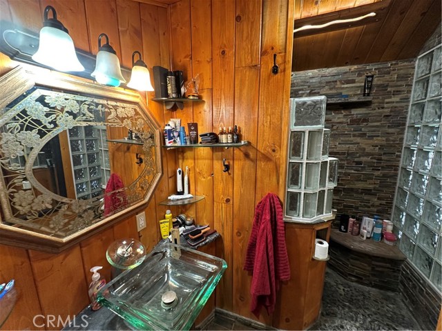 9376 Dogwood Lane, Forest Falls CA: https://media.crmls.org/medias/6c84212d-61d0-47e5-8032-5168a1cae8fd.jpg