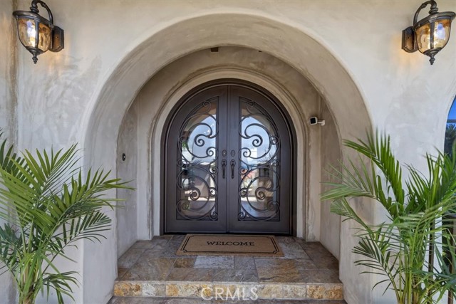 Detail Gallery Image 4 of 52 For 364 via Almar, Palos Verdes Estates,  CA 90274 - 5 Beds | 3/1 Baths