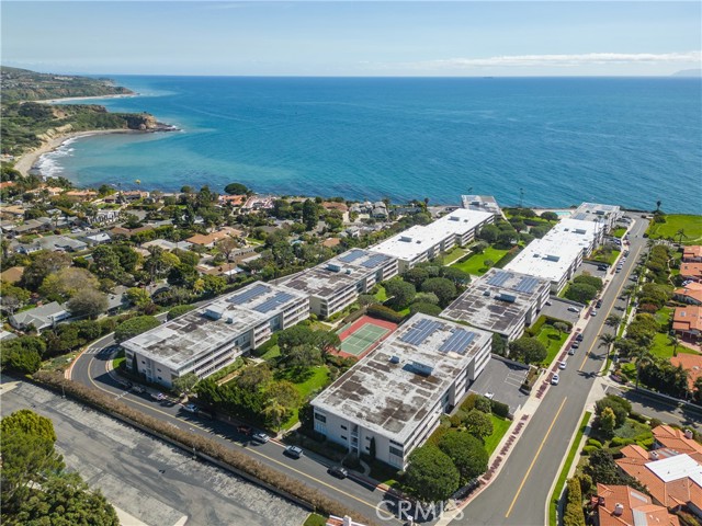 32653 Seagate Drive, Rancho Palos Verdes, California 90275, 2 Bedrooms Bedrooms, ,2 BathroomsBathrooms,Residential,For Sale,Seagate,SB24047172