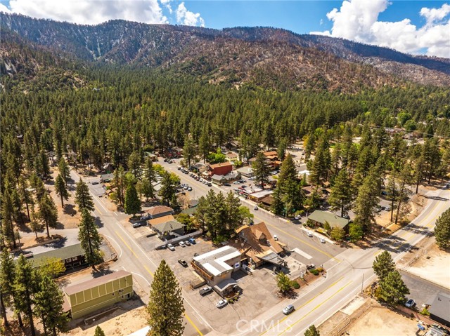 Detail Gallery Image 36 of 38 For 7575 Rancho Rd, Pinon Hills,  CA 92372 - 4 Beds | 3 Baths