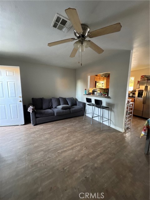 Detail Gallery Image 11 of 23 For 4438 Park, Riverside,  CA 92507 - 4 Beds | 2 Baths