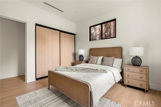 17827 Miranda Street, Encino CA: https://media.crmls.org/medias/6c85eca9-51f4-41ac-8219-1689353c2636.jpg