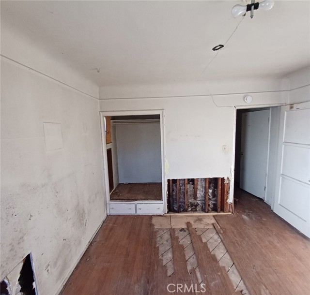 3000 W 84th Street, Inglewood CA: https://media.crmls.org/medias/6c8628aa-40d9-4368-94b1-51662a01412b.jpg