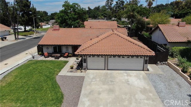 2747 Lexington Pl, Riverside, CA 92506