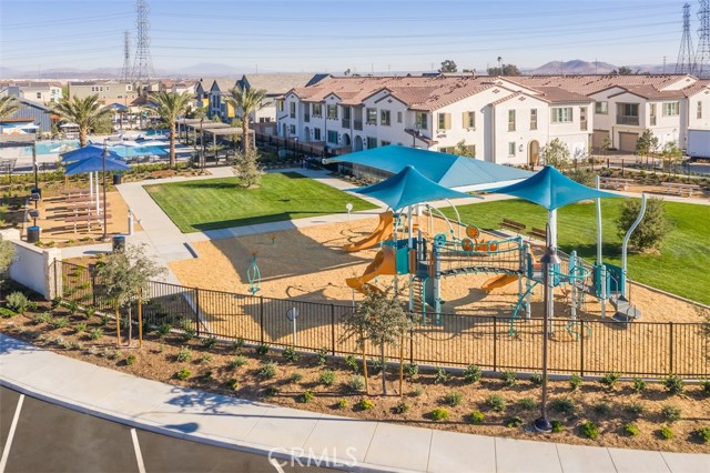 Detail Gallery Image 15 of 65 For 4193 S Limecrest Paseo #50,  Ontario,  CA 91761 - 3 Beds | 2/1 Baths