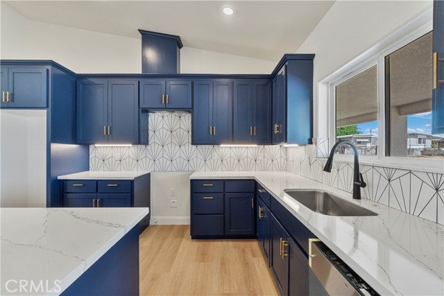 Detail Gallery Image 13 of 39 For 15709 Road 29, Madera,  CA 93636 - 8 Beds | 6 Baths