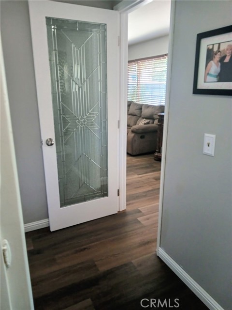 Detail Gallery Image 9 of 32 For 1621 W Montrose, Hemet,  CA 92543 - 2 Beds | 2 Baths