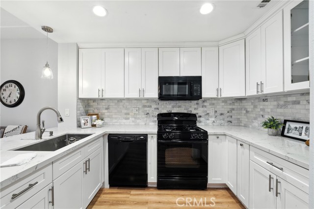 5 Pappagallo, Aliso Viejo CA: https://media.crmls.org/medias/6c8818b4-e8fd-4740-8d06-bcce01e4843c.jpg