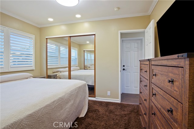 Image 23 of 46 For 2425 Heather Avenue