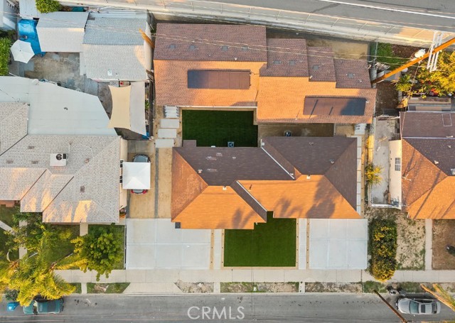 Detail Gallery Image 11 of 13 For 7840 Claybeck, Sun Valley,  CA 91352 - 2 Beds | 2 Baths