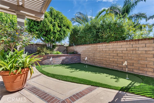 4 E Trenton, Irvine CA: https://media.crmls.org/medias/6c890b1d-5660-4eda-9acd-59691430e35c.jpg