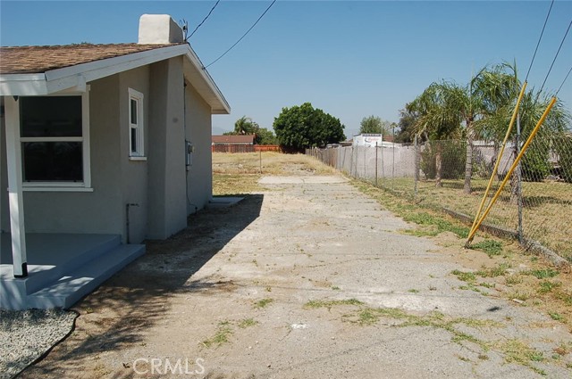 Detail Gallery Image 16 of 18 For 16436 Foothill Bld #1/2,  Fontana,  CA 92335 - 2 Beds | 1 Baths