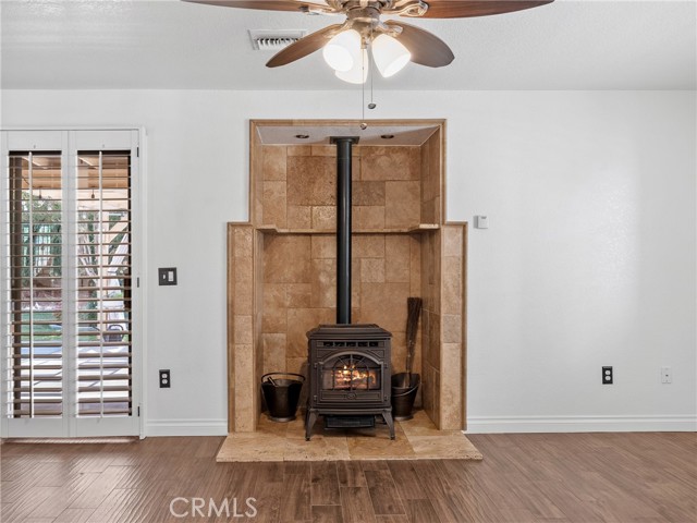 12596 Whispering Springs Road, Victorville CA: https://media.crmls.org/medias/6c89f2a6-c472-45dc-98c1-97429d083099.jpg