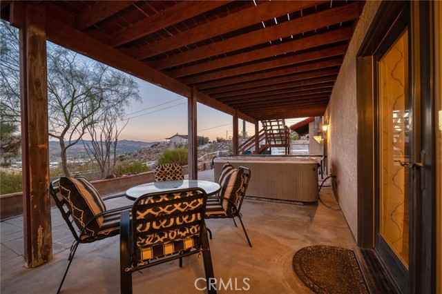 Detail Gallery Image 16 of 75 For 6107 Mandarin Rd, Yucca Valley,  CA 92284 - 3 Beds | 3/1 Baths