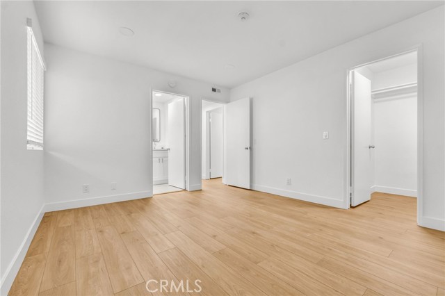 Detail Gallery Image 16 of 23 For 710 5th St, Hermosa Beach,  CA 90254 - 2 Beds | 2 Baths