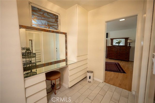 Detail Gallery Image 38 of 50 For 1883 Midwick Dr, Altadena,  CA 91001 - 3 Beds | 3/1 Baths