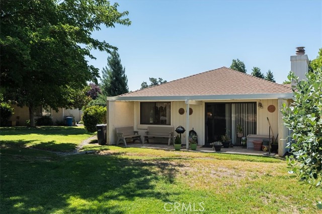 Detail Gallery Image 7 of 16 For 113 Flag Way a,  Paso Robles,  CA 93446 - 2 Beds | 2 Baths