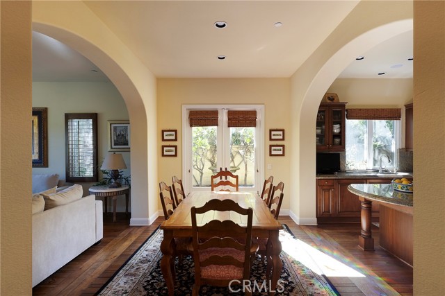 Detail Gallery Image 17 of 72 For 35 Calle Careyes, San Clemente,  CA 92673 - 6 Beds | 5/2 Baths