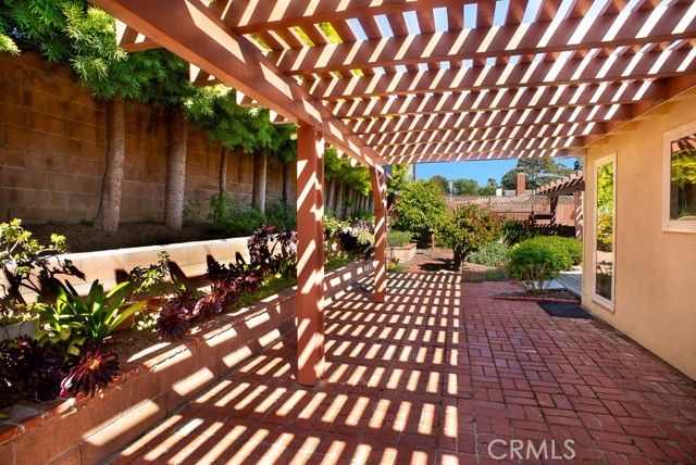 Detail Gallery Image 15 of 18 For 5437 Woodbury St, Ventura,  CA 93003 - 4 Beds | 2 Baths