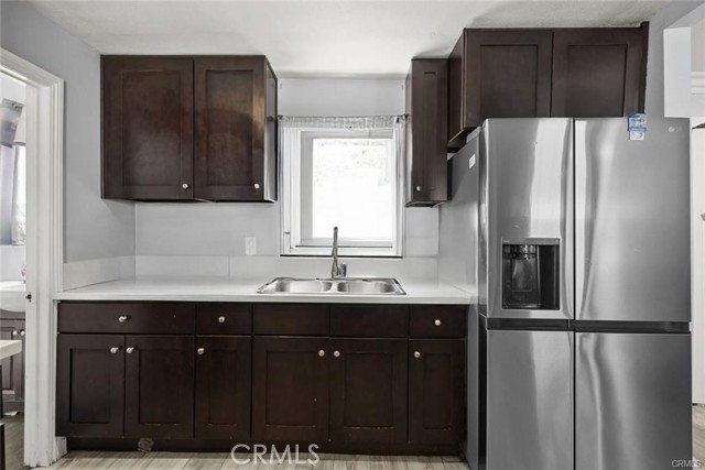 Detail Gallery Image 3 of 25 For 10618 Grape St, Los Angeles,  CA 90002 - 3 Beds | 1 Baths