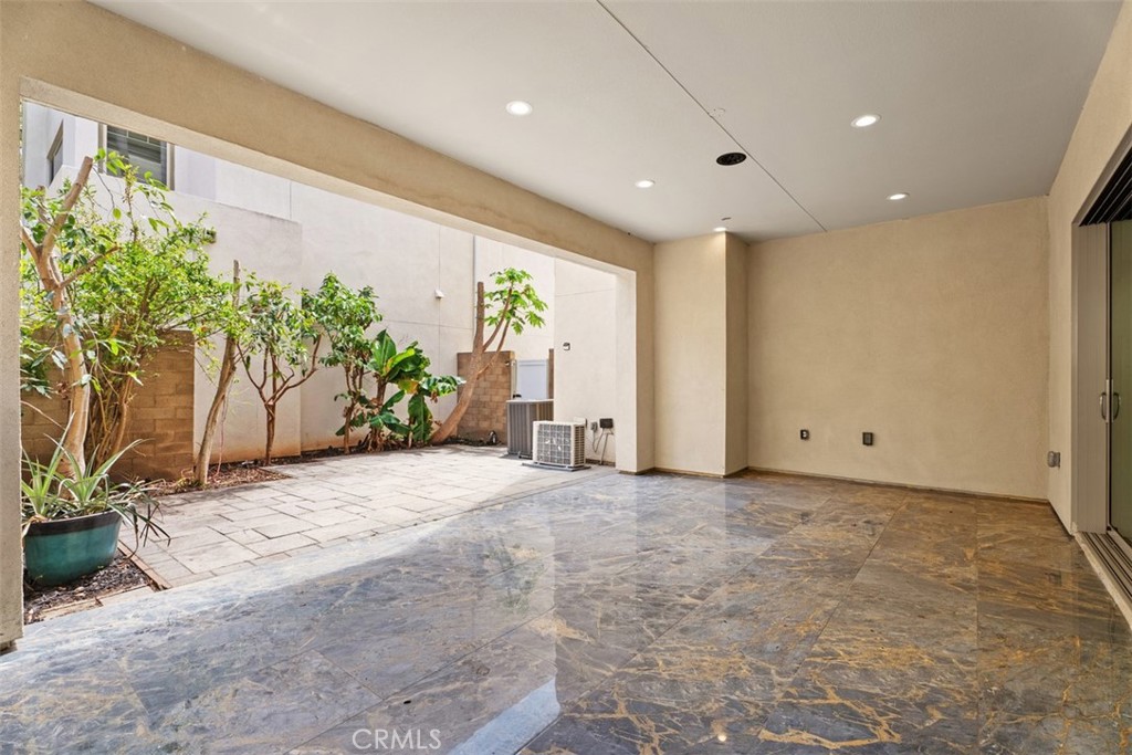 6c8c323a 38e8 4a37 Aeb7 A6eb8695739b