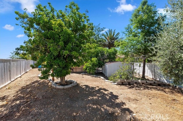 22711 Pebblestone Drive, Nuevo CA: https://media.crmls.org/medias/6c8cc464-4513-49c9-9d02-4eb50a7a070a.jpg