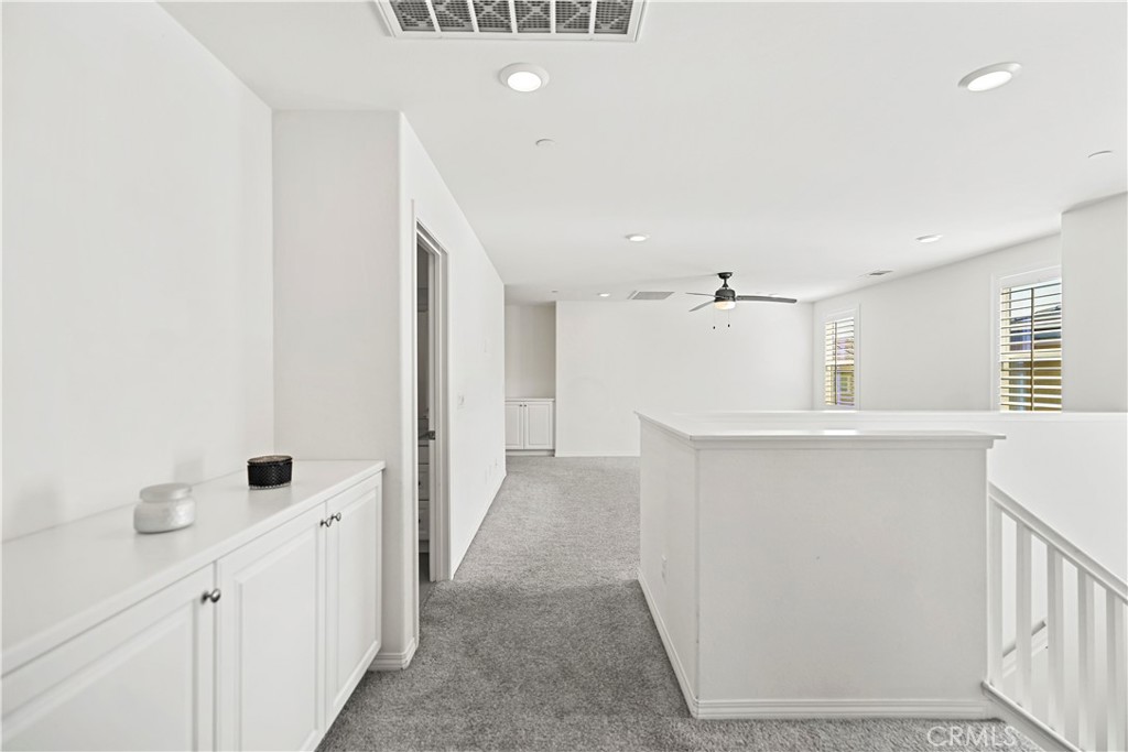 MLS #WS25243385 image #32