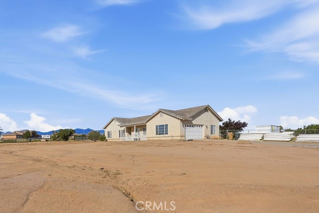 Detail Gallery Image 4 of 61 For 7838 Cataba Rd, Hesperia,  CA 92344 - 4 Beds | 2 Baths