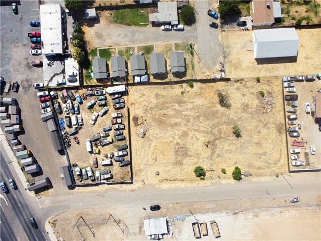 1071 Andregg Avenue, Merced CA: https://media.crmls.org/medias/6c8d1599-39de-487d-8658-13f91baaaec6.jpg