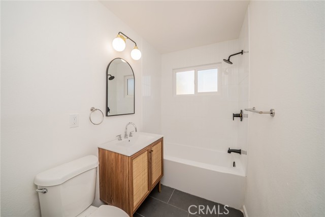 Detail Gallery Image 12 of 26 For 6735 Merito Ave, San Bernardino,  CA 92404 - 4 Beds | 2 Baths