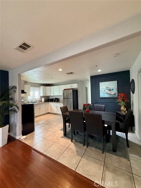 Detail Gallery Image 4 of 15 For 1163 W 7th, San Bernardino,  CA 92411 - 3 Beds | 2 Baths