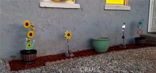 Detail Gallery Image 11 of 41 For 16726 Forrest Ave, Victorville,  CA 92395 - 2 Beds | 1 Baths