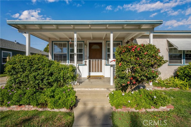 Detail Gallery Image 5 of 45 For 5815 E Oxholm, Long Beach,  CA 90808 - 3 Beds | 2 Baths