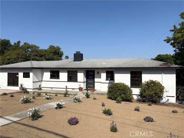 Detail Gallery Image 1 of 16 For 1860 Watson Way, Vista,  CA 92083 - 4 Beds | 2 Baths
