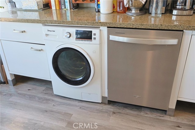 100 Atlantic Avenue, Long Beach CA: https://media.crmls.org/medias/6c91841d-61c6-4fa7-9c02-6062967e1fa0.jpg