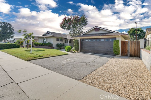 Image 3 for 587 W Front St, Covina, CA 91722